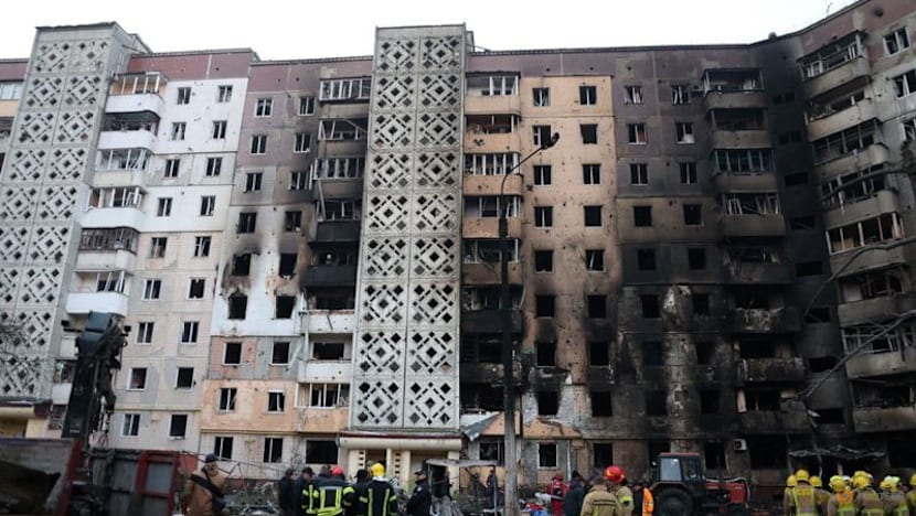 Western leaders say Ukraine plan needs work, Trump signals scope for changes