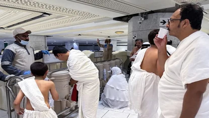 Arab Saudi bekal lebih 900,000 meter padu bekalan air ke Makkah Arab Saudi bekal lebih 900,000 meter padu bekalan air ke Makkah