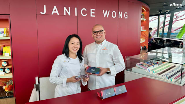 红遍全球的迪拜巧克力原创者是他！甜点大师Nouel Catis携手Janice Wong推出“新加坡巧克力”