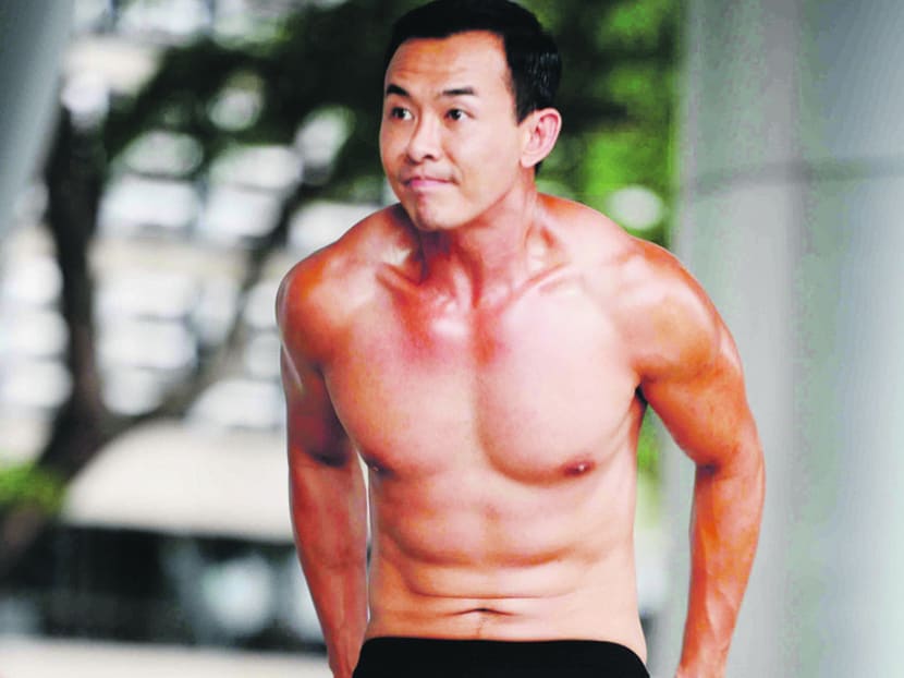 MediaCorp stars got topless in public … again