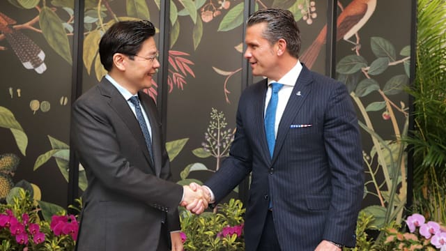 总理同美国战争部长会面 重申两国长期友好防务关系