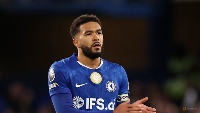 Chelsea captain James ruled out of PSG clash with hamstring injury