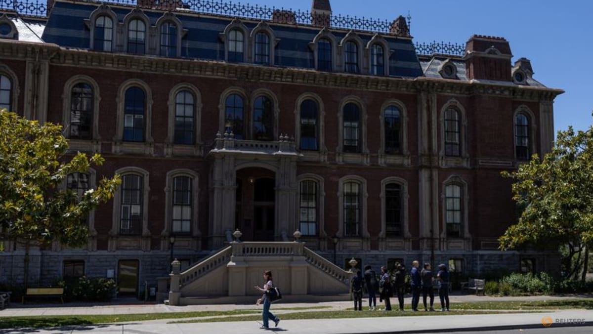 Trump administration restricts internships for international students