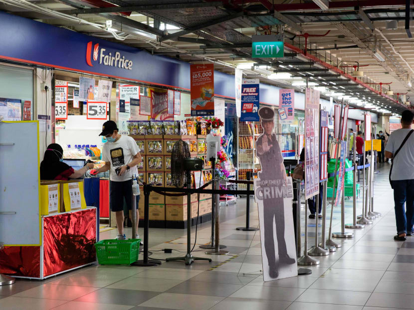To reduce crowding at FairPrice stores, offer discounts to seniors from Mondays to Fridays To reduce crowding at FairPrice stores, offer discounts to seniors from Mondays to Fridays