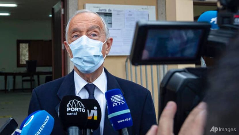 Center-right incumbent wins Portugal's presidential election