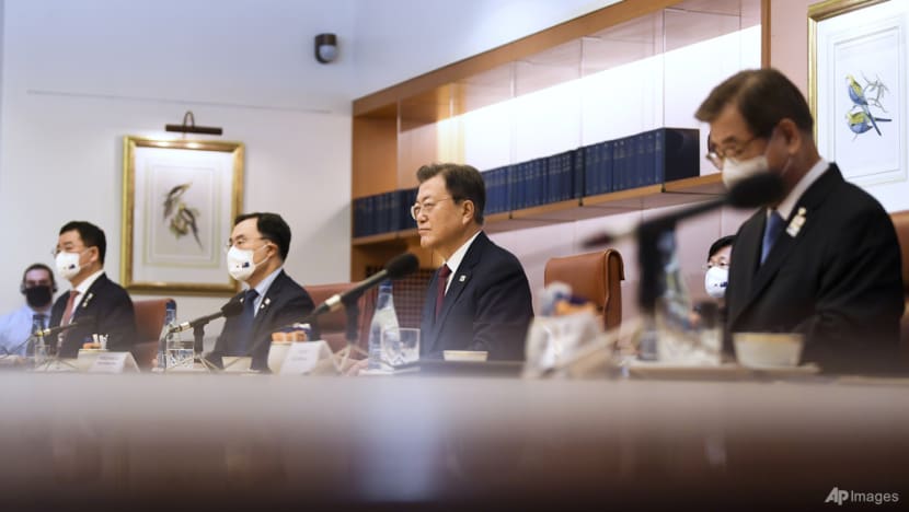 Australia and South Korea sign defence deal as leaders meet Australia and South Korea sign defence deal as leaders meet