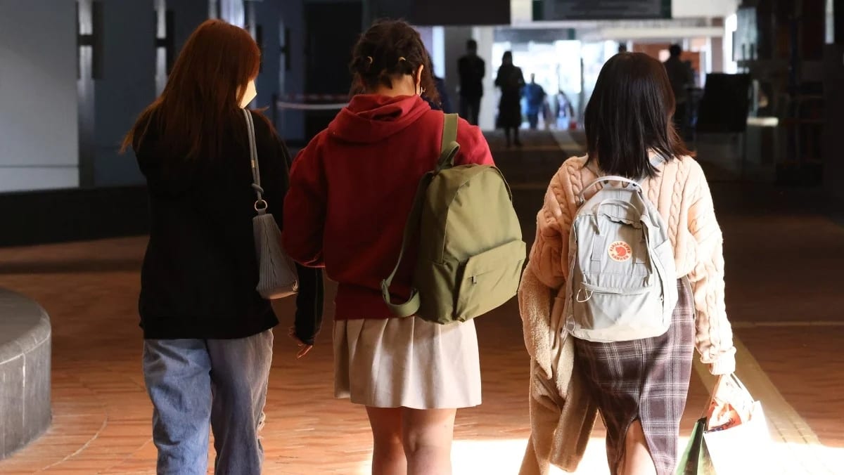 Hong Kong, mainland Chinese authorities ‘explore how to save students from scams’