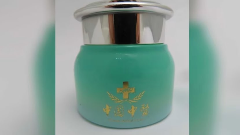 Dua syarikat TCM disiasat berhubung krim kulit mengandungi bahan ubat kuat