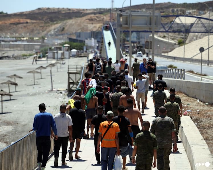 Migrant children risk abuse on streets of Ceuta, aid groups warn