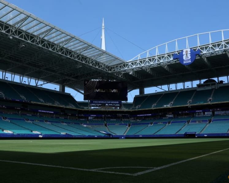 Bielsa defends medical protocols in wake of Uruguay injuries ahead of World Cup