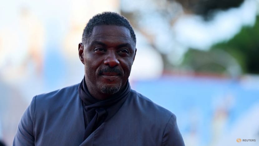 Idris Elba, Torvill and Dean star in Britain's New Year honours