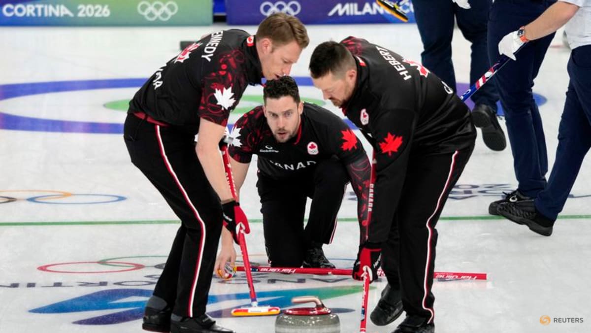 Curling-How alternates support their teams from behind the scenes