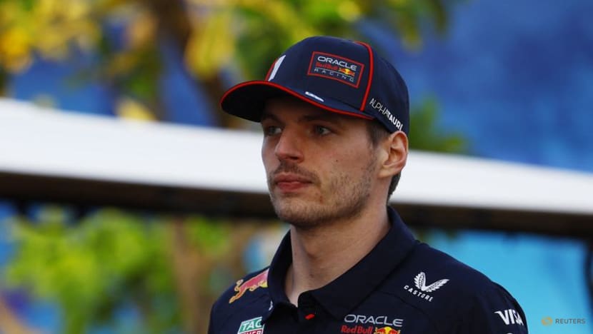 Horner says Verstappen will be at Red Bull in 2026