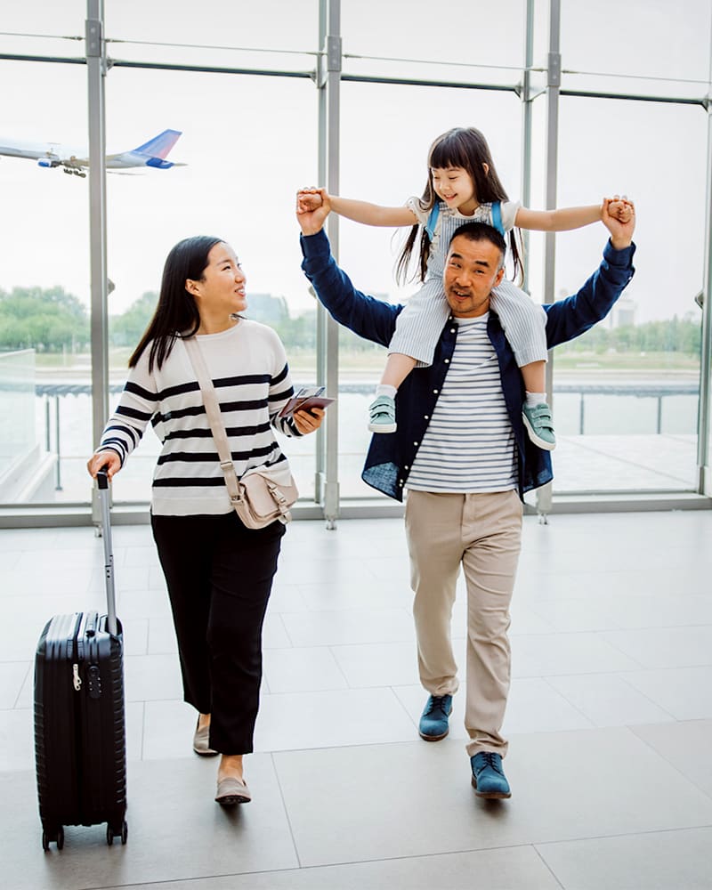 How to travel safely with children and teens