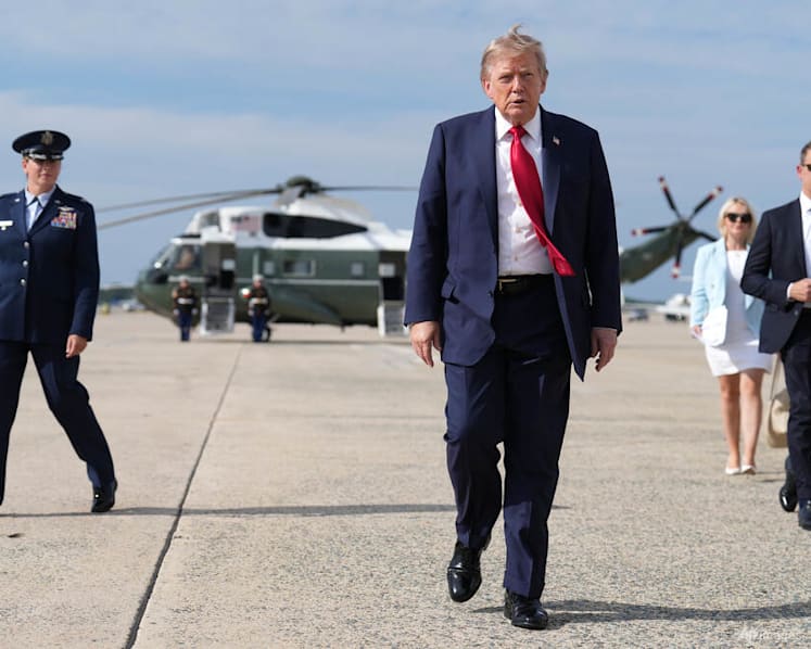 Trump says US could stay in Iran and keep oil, like Venezuela deal