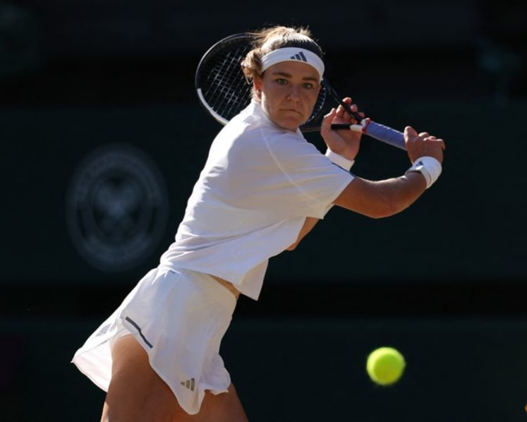 Muchova vows to keep chasing maiden major after Wimbledon heartbreak