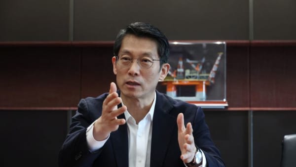 South Korea's Hanwha Ocean targets US Navy orders as Trump seeks shipbuilding ties - Channel News Asia (Picture 2)