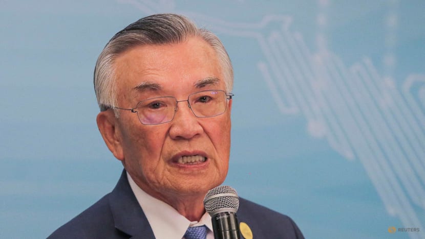 Taiwan re-appoints former economy minister as APEC summit representative Taiwan re-appoints former economy minister as APEC summit representative