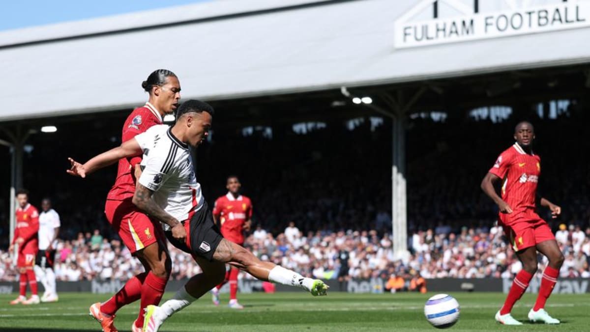 Fulham's first-half blitz puts Liverpool's title procession on hold