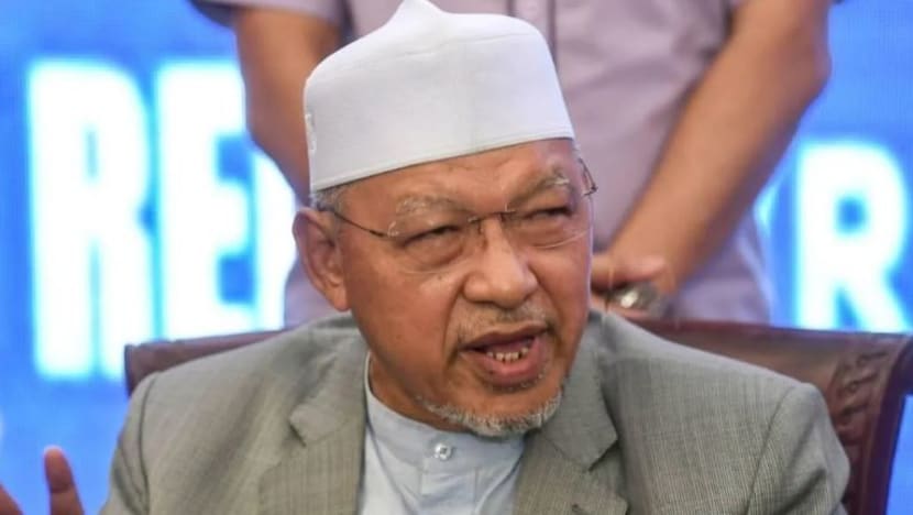 PAS Kelantan tegas tiada bayangan calon yang akan jadi Menteri Besar Kelantan PAS Kelantan tegas tiada bayangan calon yang akan jadi Menteri Besar Kelantan