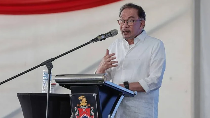 PM Anwar Ibrahim mahu murid M'sia dilatih bersihkan sendiri tandas sekolah