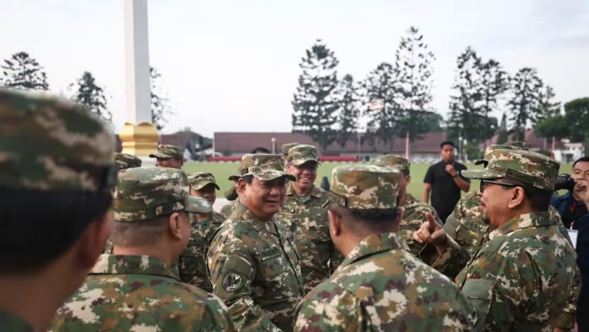 Sepekan pertama pemerintahan Prabowo yang sarat kontroversi