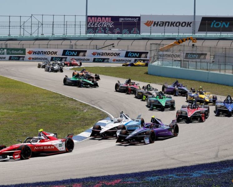 Formula E to introduce 'unleashed' format for new era