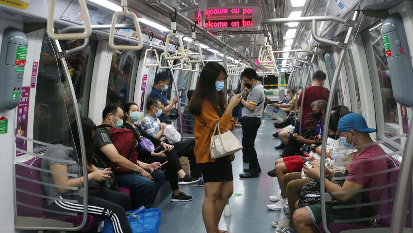 Post-pandemic, employers should adjust work habits to avoid return of rush-hour crowds on public transport: Ong Ye Kung