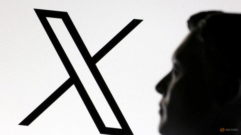 Musk's X in talks to raise money at $44 billion valuation, Bloomberg News reports Musk's X in talks to raise money at $44 billion valuation, Bloomberg News reports