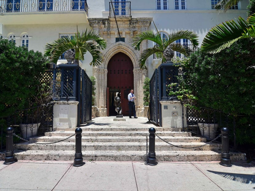 Versace’s former mansion up for auction