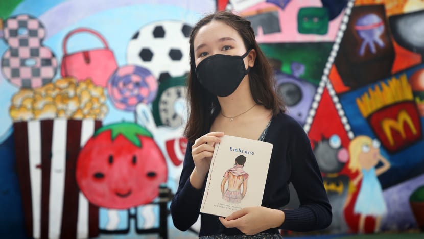 The power of a scar: Teenager opens up about suffering from uncommon scoliosis, writes book on ordeal