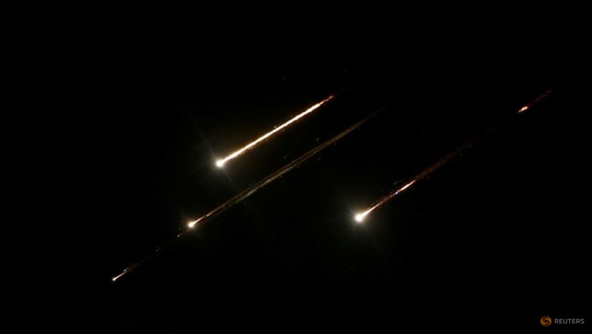 Iran strikes back at Israel with missiles over Jerusalem, Tel Aviv Iran strikes back at Israel with missiles over Jerusalem, Tel Aviv