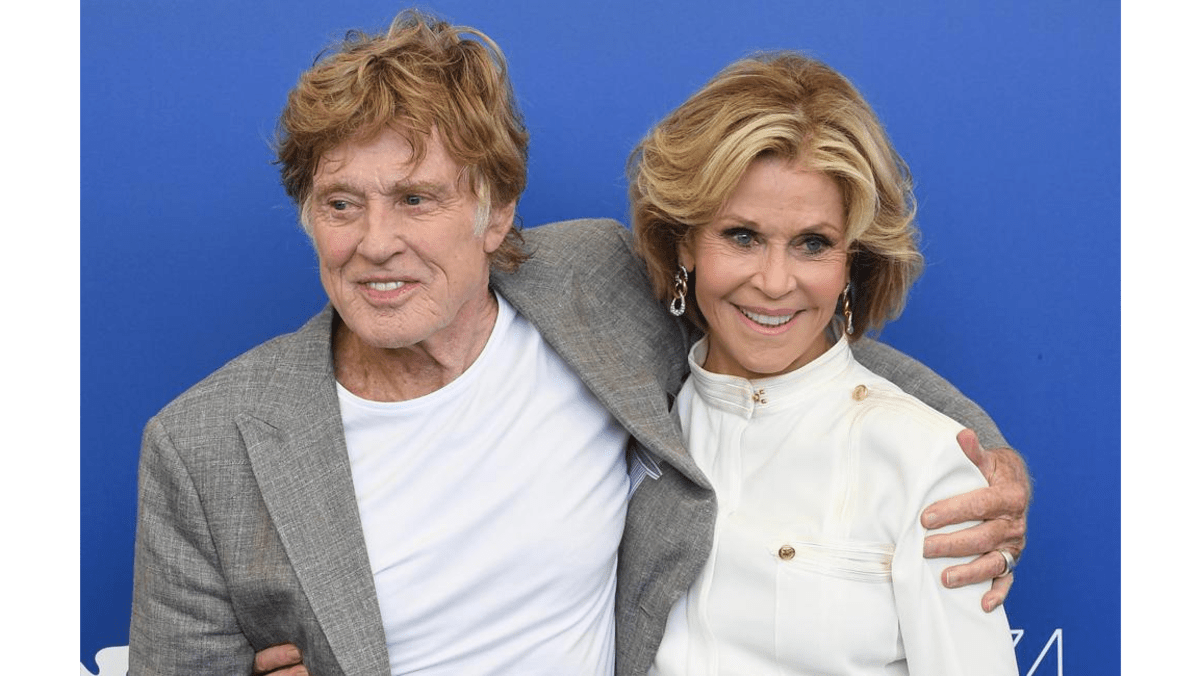 Robert Redford had no idea Jane Fonda was in love with him - 8days