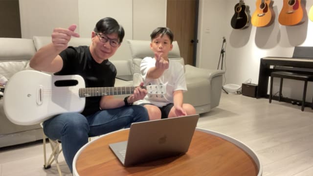 品冠10岁儿大展歌喉！网赞爆：后继有人