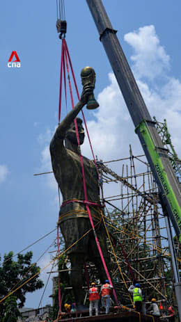 India removes giant statue of football star Lionel Messi