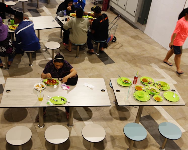 Want people to return trays at hawker centres? Reward, educate them