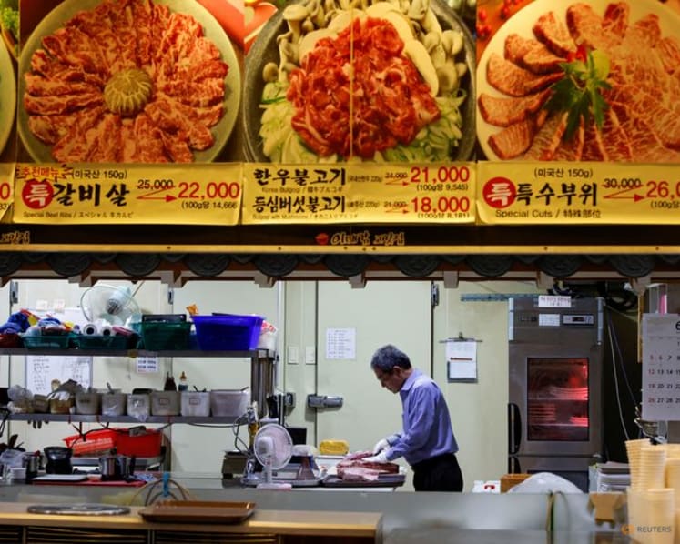 South Korea September inflation eases to 2.9% y/y, matches forecast
