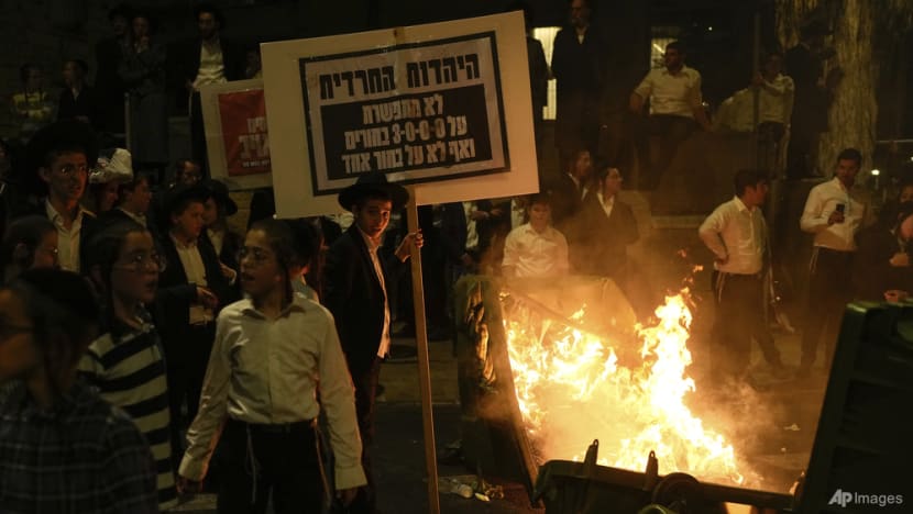 Ultra-Orthodox violently protest against order to enlist in Israeli military Ultra-Orthodox violently protest against order to enlist in Israeli military