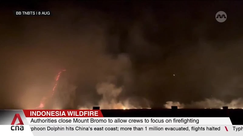 Indonesia closes Mount Bromo National Park due to spreading wildfire