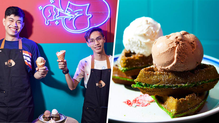 NUS Pals Open Gelato Shop As “First Jobs”, S’porean Flavours Like Pandan, Muah Chee On Menu