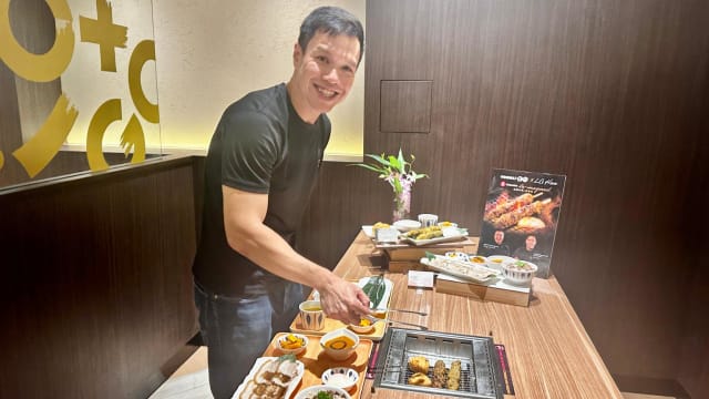 米其林大厨韩立光与Yakiniku-GO联手，创新日风味烤肉套餐迎SG60！