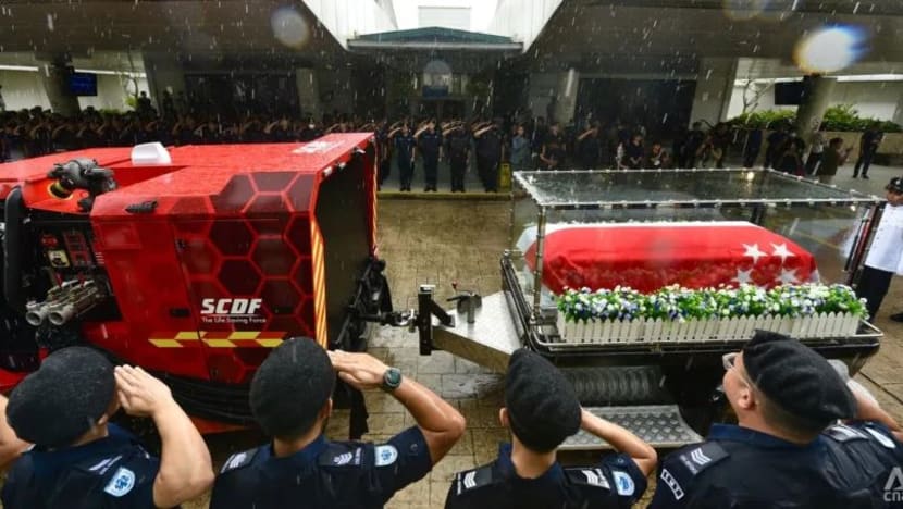 Ahli keluarga, rakan ucap selamat tinggal kepada mendiang 1SG Edward Go