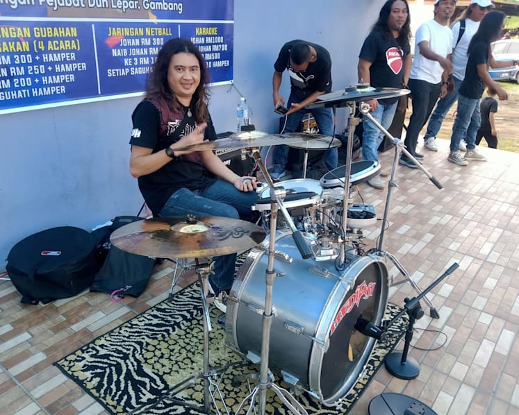 Malaysian drummer dies after collapsing onstage during rock festival in Pahang