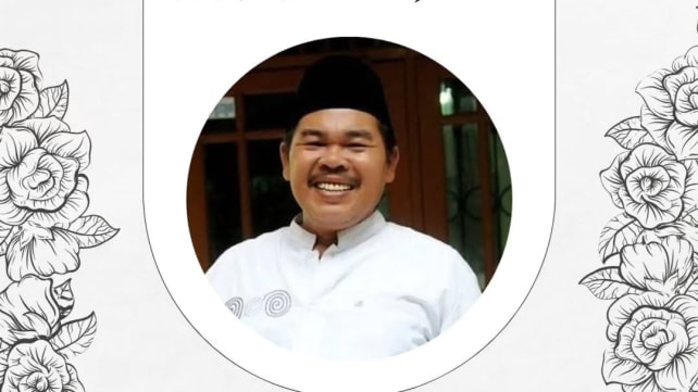 'Maafin Oneng belum bisa perjuangin hak Abang': Tangis Rieke Diah Pitaloka kenang mendiang Mat Solar