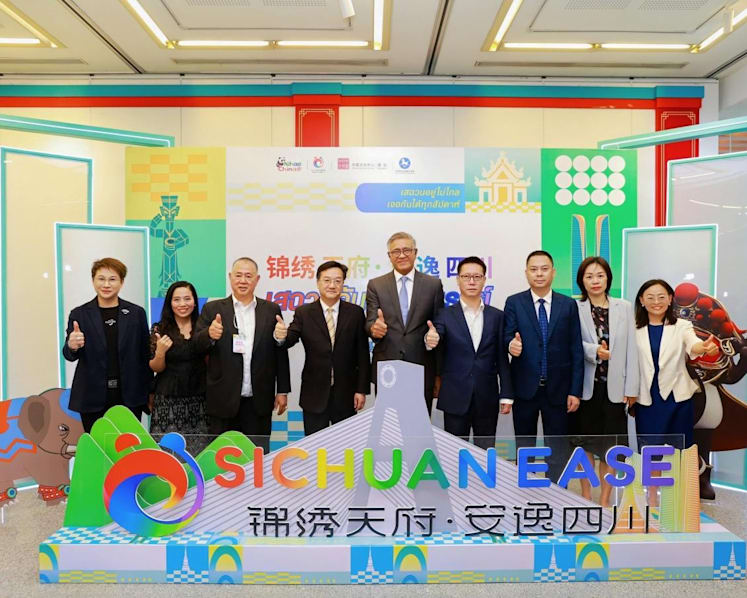 “Splendid Sichuan: Land of Abundance” Cultural Tourism Promotion Event Thrills Bangkok