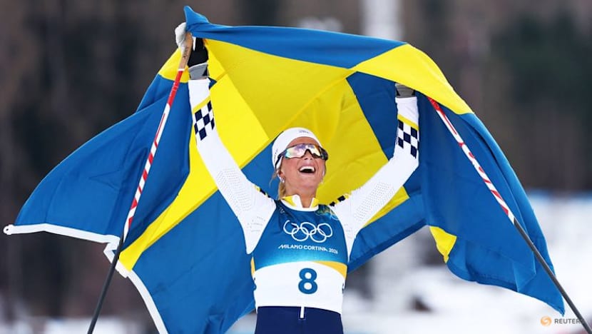 Cross-country-Karlsson leads Sweden 1-2 in women's skiathlon
