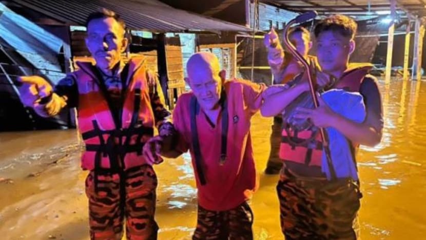 3 daerah Perak dilanda banjir kilat 3 daerah Perak dilanda banjir kilat