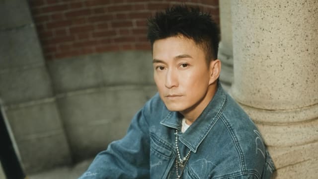 曾与伍咏薇闹翻6年！陈山聪自曝“姐弟”日本街头相拥破冰