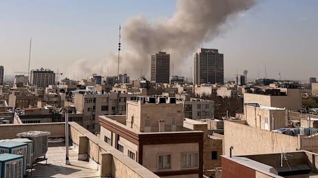 以色列称对伊朗进行预防性导弹打击