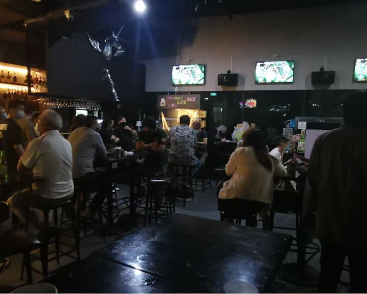 17 suspected members of unlawful societies arrested during raids on nightlife establishments